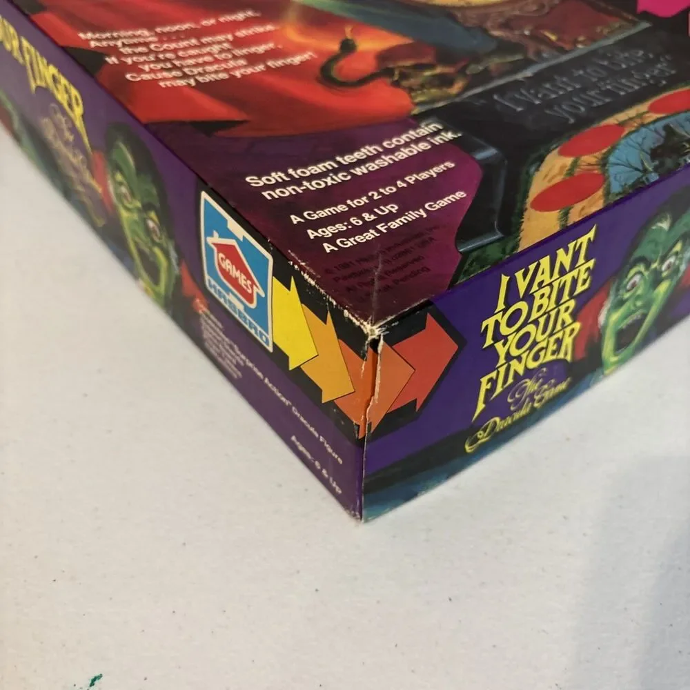 Hasbro I Vant to Bite Your Finger Board Game Preowned (NO TEETH/BUG) READ